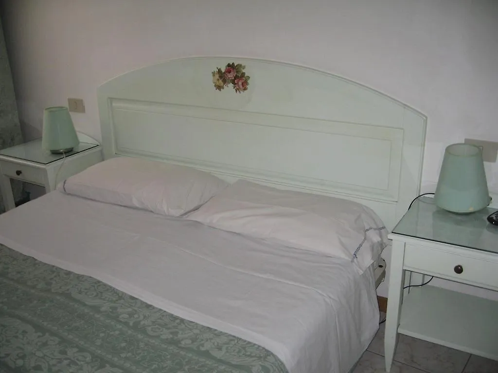 Hotel Adua Wenecja 2*,  Włochy